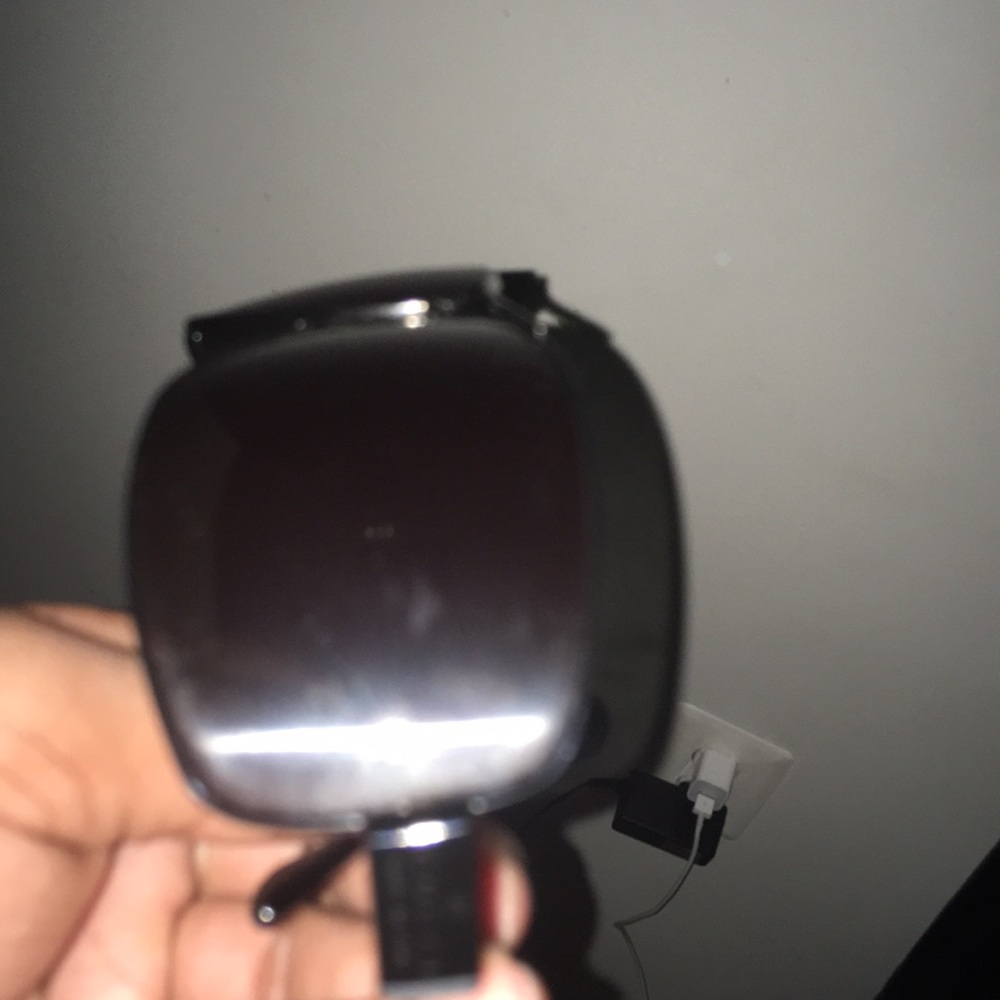 Gucci shades - Picture 3 of 3